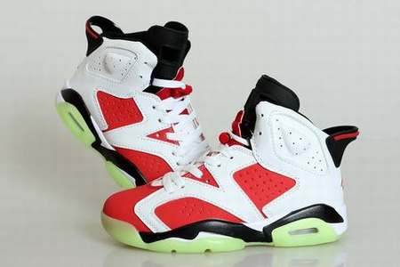 nike pas chaussures chaussure cher femme ymcmb sport Awqaq8ft